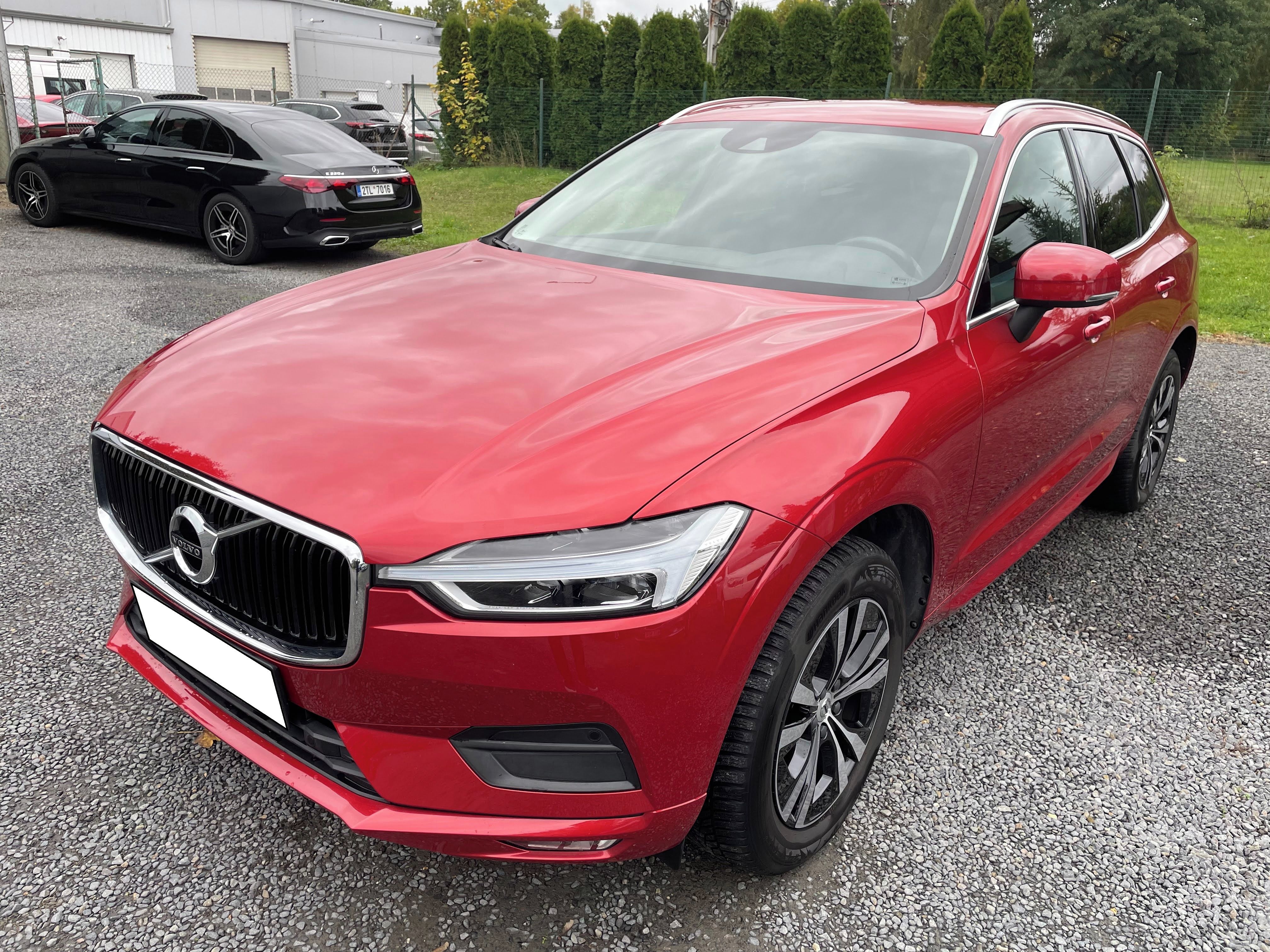 Volvo XC60, 2.0 B4 MOMENTUM PRO