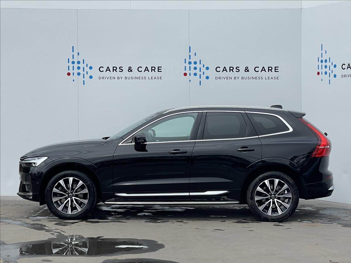 Volvo XC60, 2,0 B5 AWD Plus Bright Panoram - fotka 2