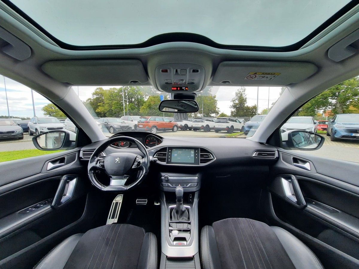 Peugeot 308, SW ALLURE 2,0 BHDI 150k EAT6 - fotka 2