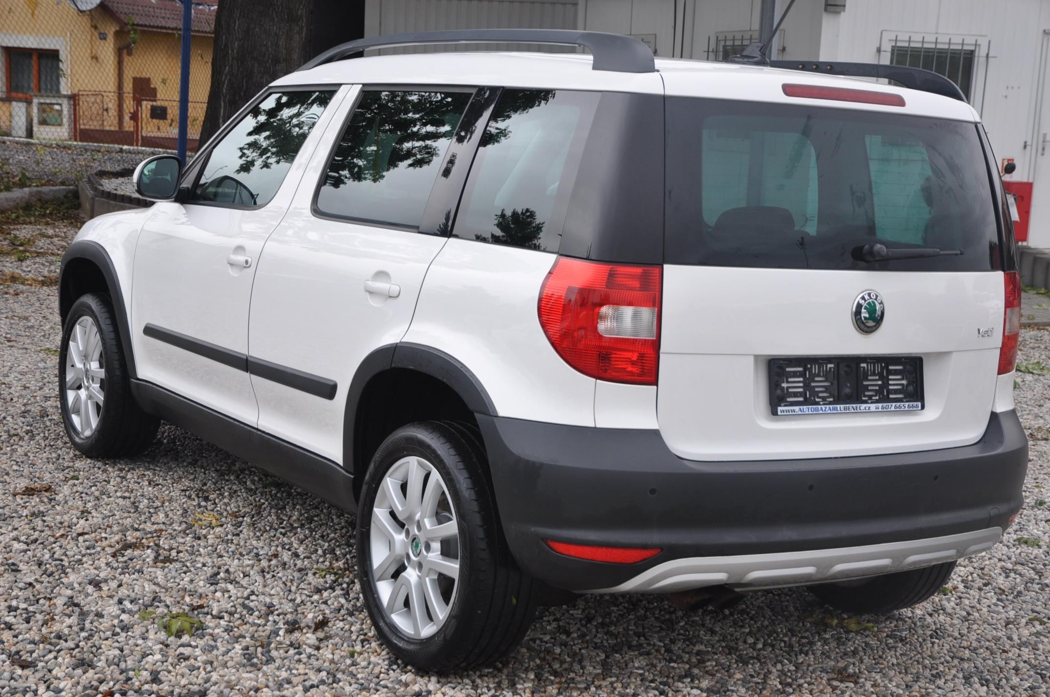Škoda Yeti, 1.4TSi 90kW PANORAMA - fotka 4