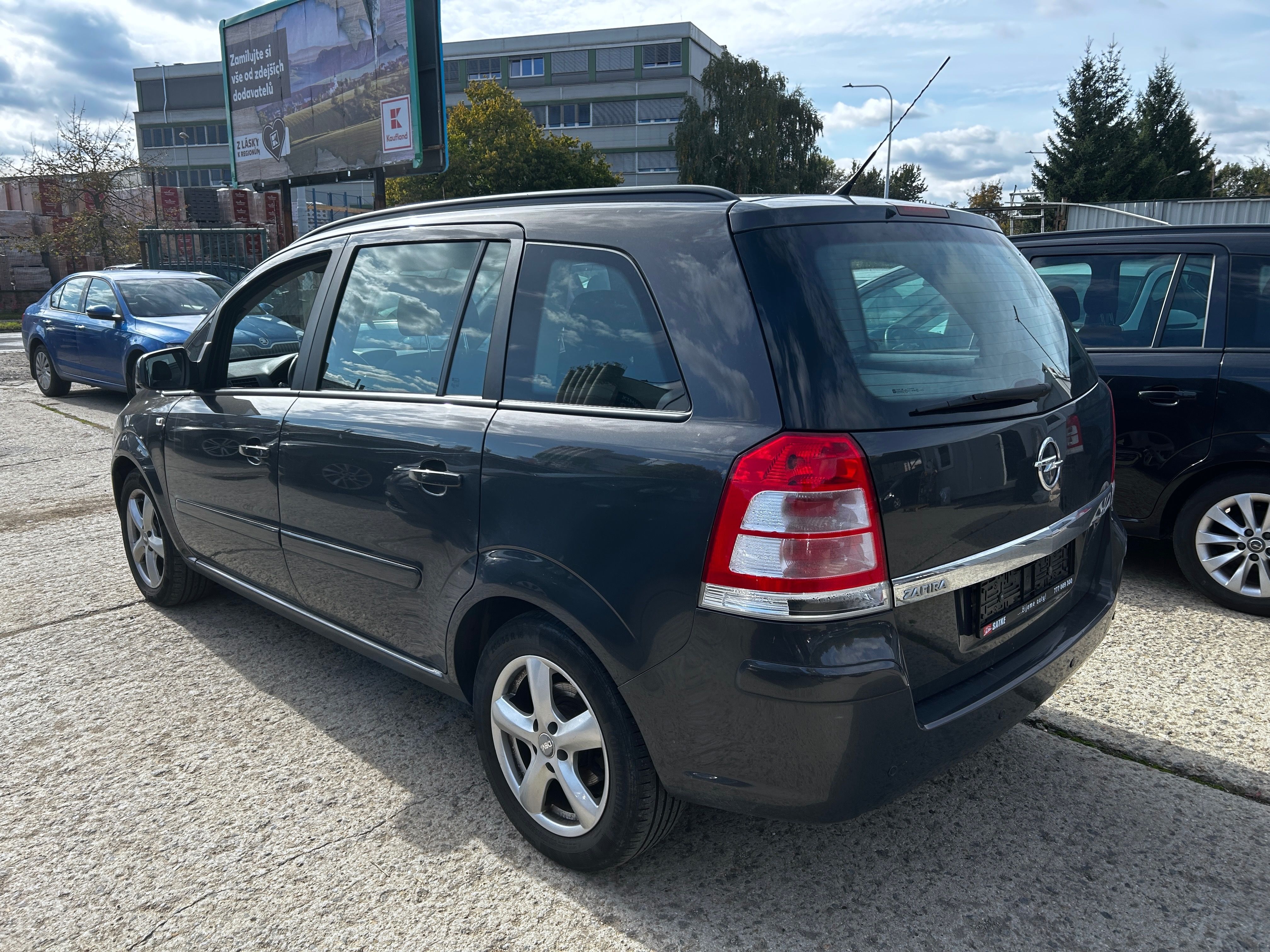 Opel Zafira, B 1,8 103 kW, 7 míst - fotka 6