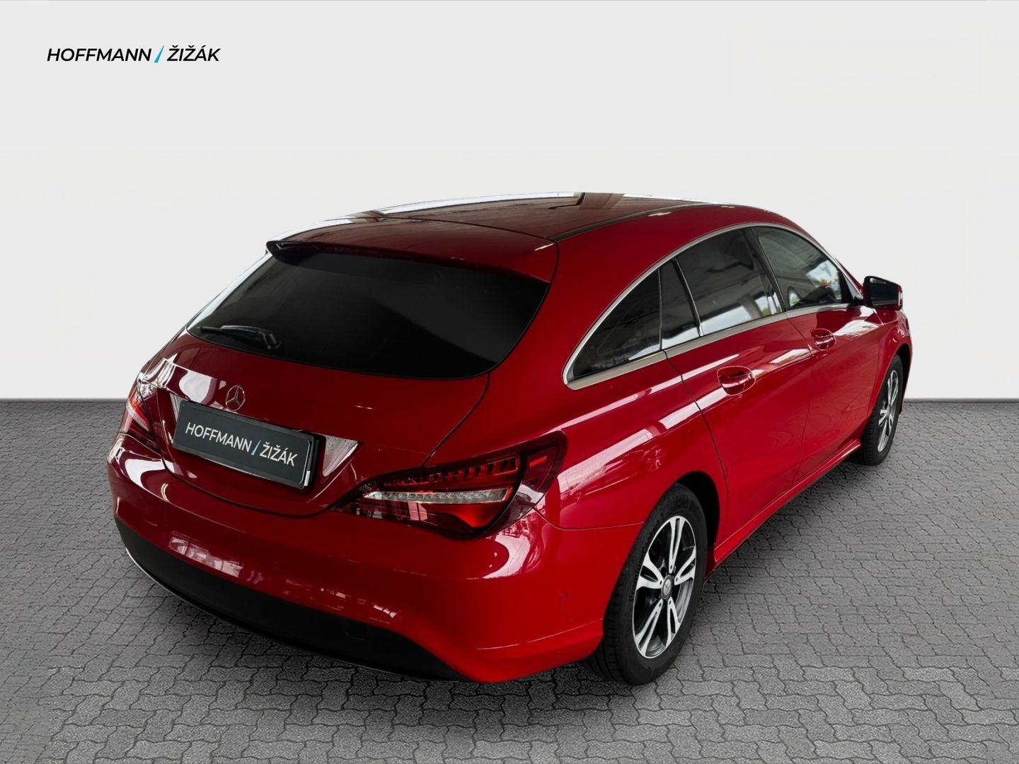 Mercedes-Benz CLA, 180d - fotka 5