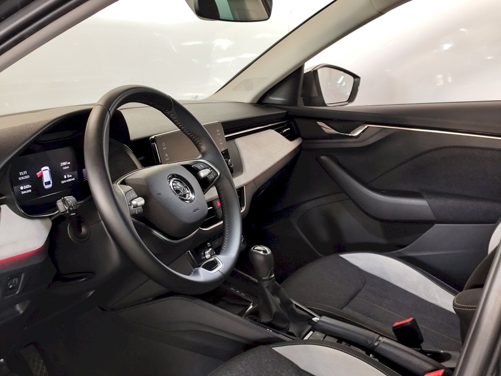 Škoda Scala, SCALA TOP SELECTION 1.5 TSI 11 - fotka 6