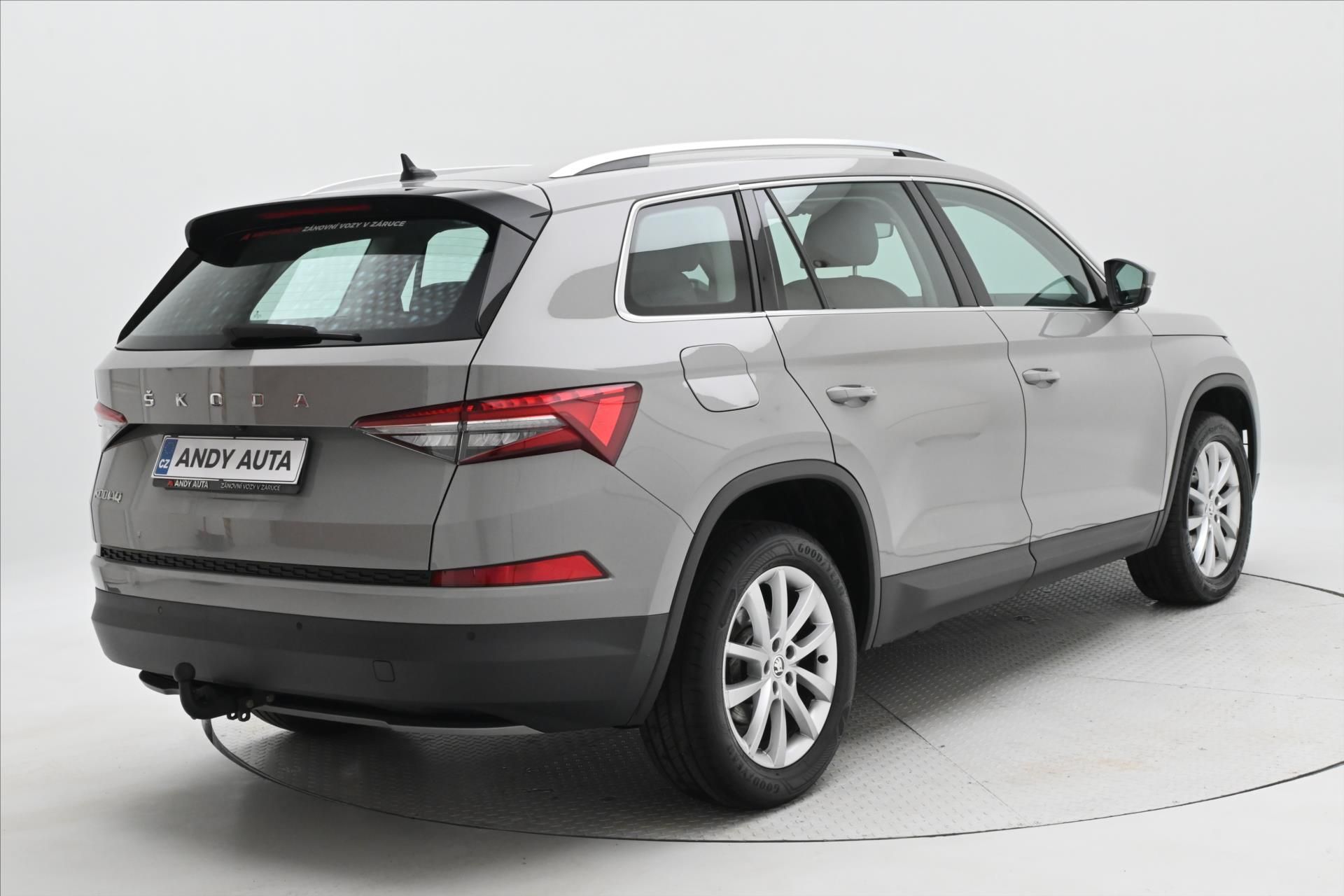 Škoda Kodiaq, 1,5 TSI 110 kW Business Editio - fotka 5