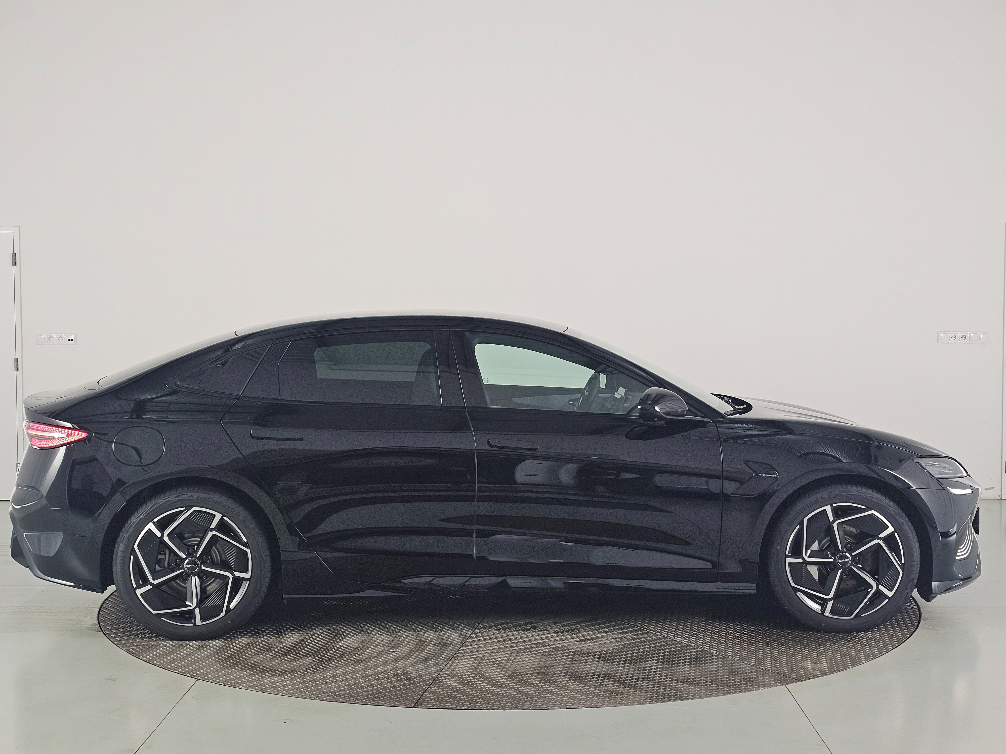 BYD Seal, 530 k Excellence AWD - fotka 6
