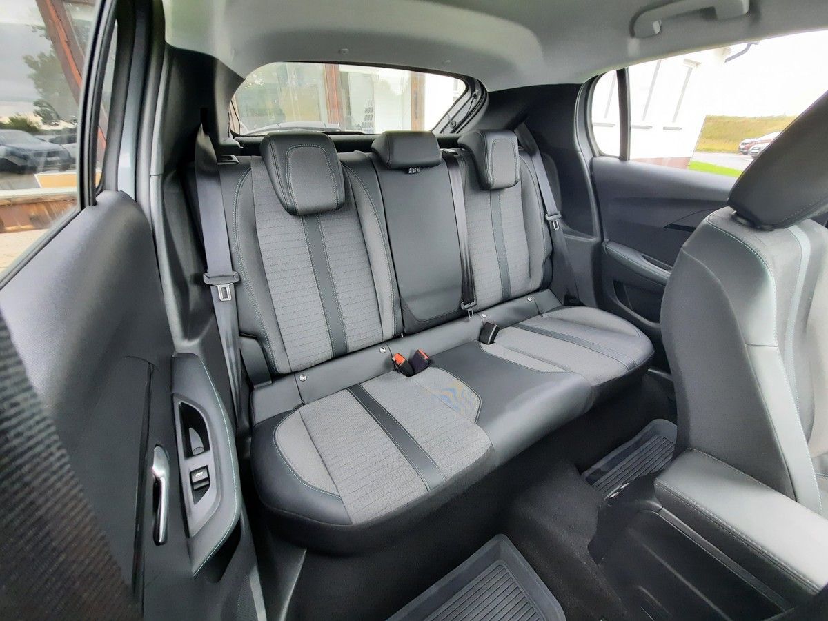 Peugeot 208, ALLURE 1.5 BHDi 100k M6 - fotka 6