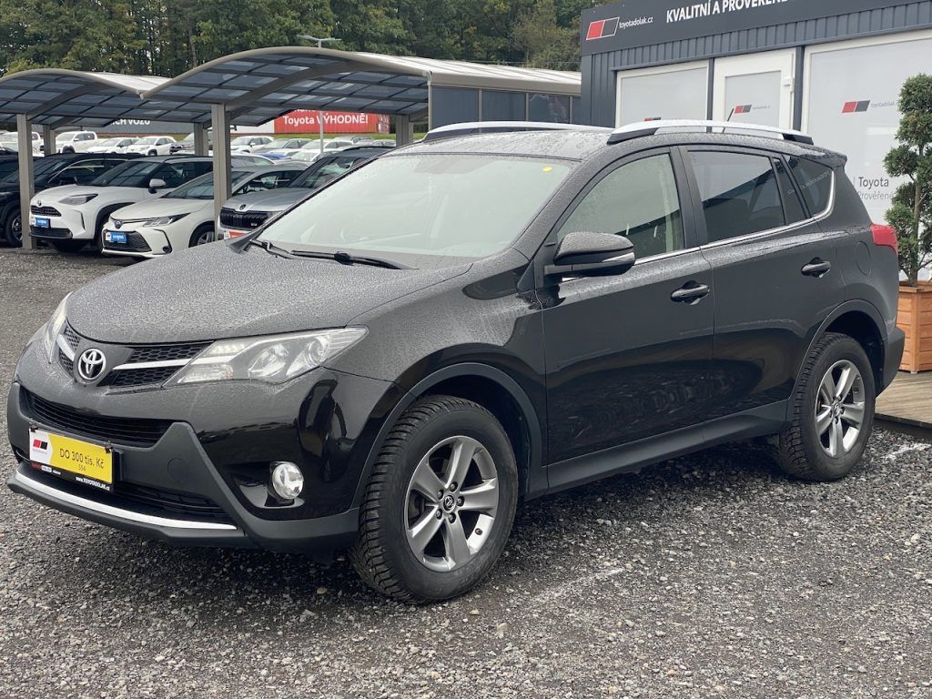 Toyota Rav4, 2.0D, ČR-2m, Active, manual - fotka 3
