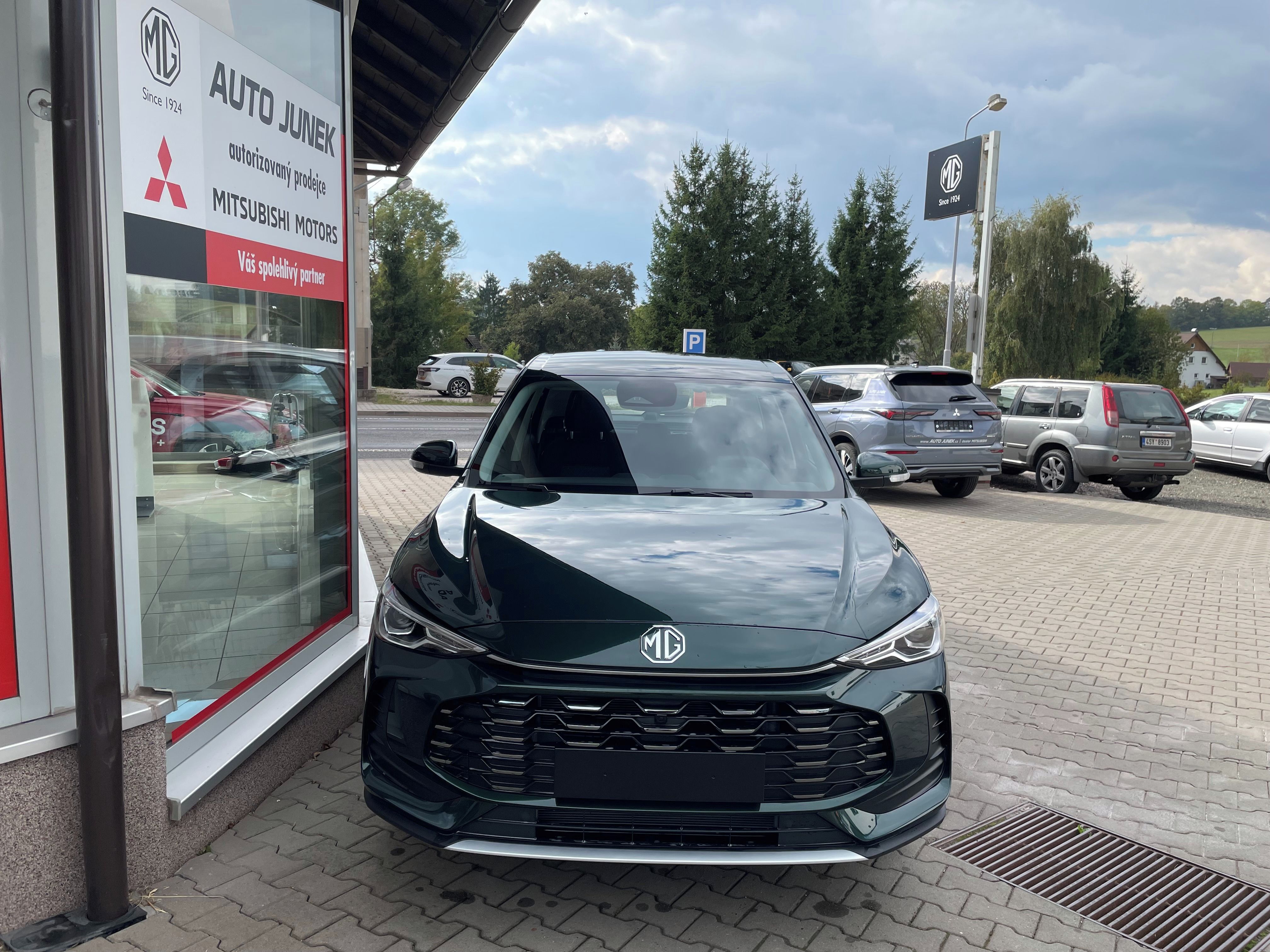 MG ZS, 1.5 HYBRID+ ESSENTIAL - fotka 6