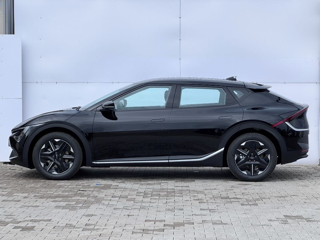 Kia EV6, AIR elektromotor 125kW/170k - fotka 4