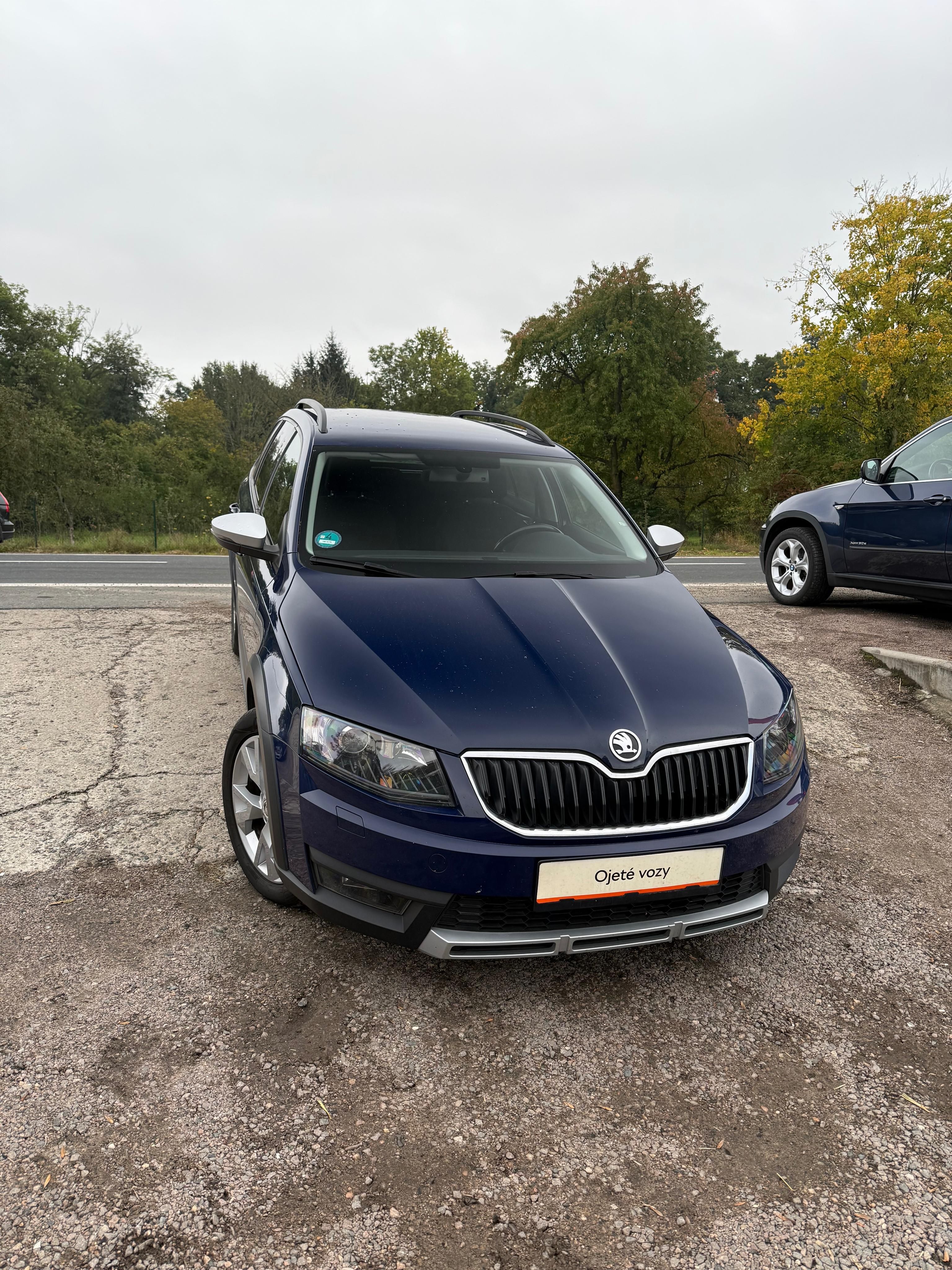 Škoda Octavia, Scout 2.0TDi 135kw ČR DSG Navi - fotka 6