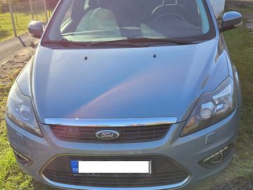 Ford Focus 1.8i 16V TITANIUM