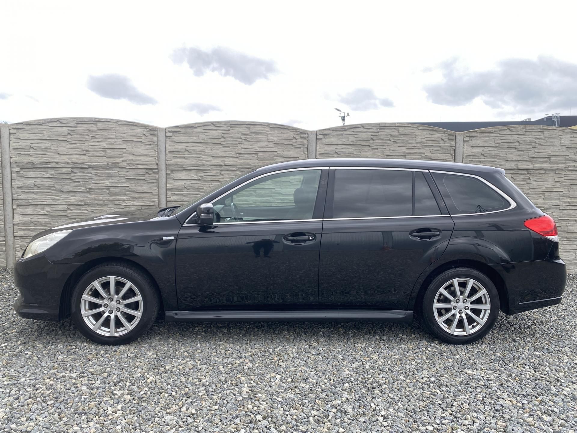 Subaru Legacy, 2.5i 165PS 4x4 AWD COMBI CENA!