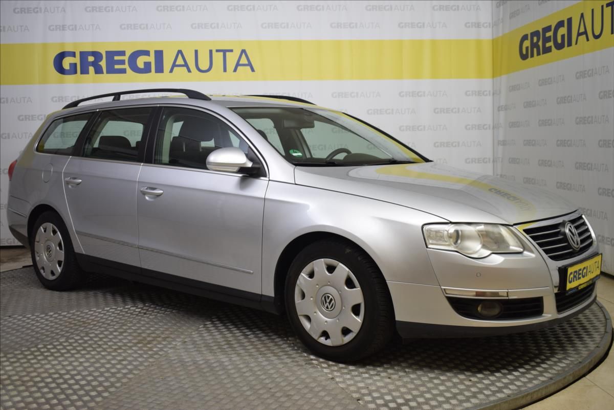 Volkswagen Passat, 2,0 TDi BEZ KOROZE,SUPER STAV - fotka 2