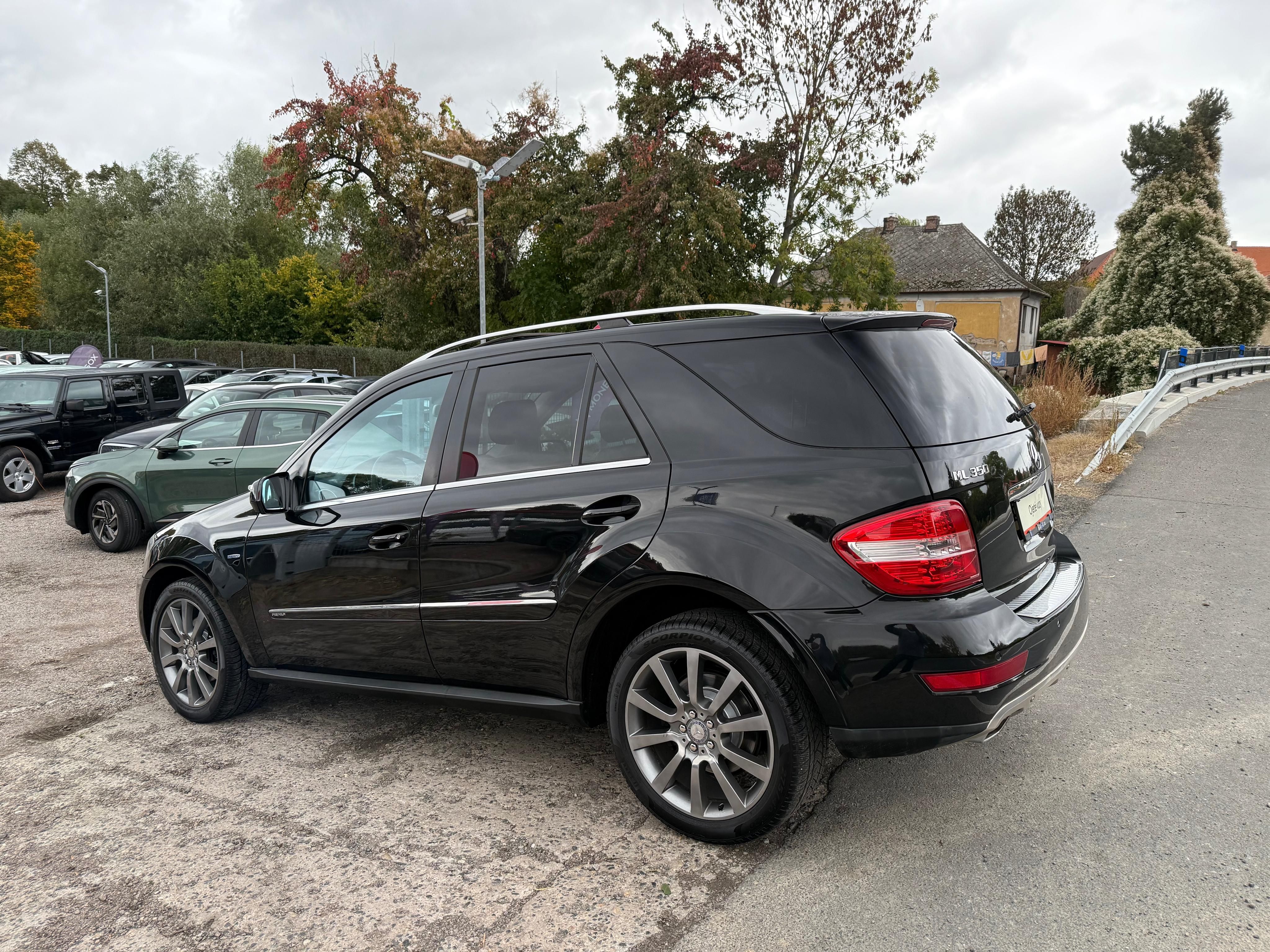 Mercedes-Benz ML, 350CDI 4Matic Premium - fotka 4
