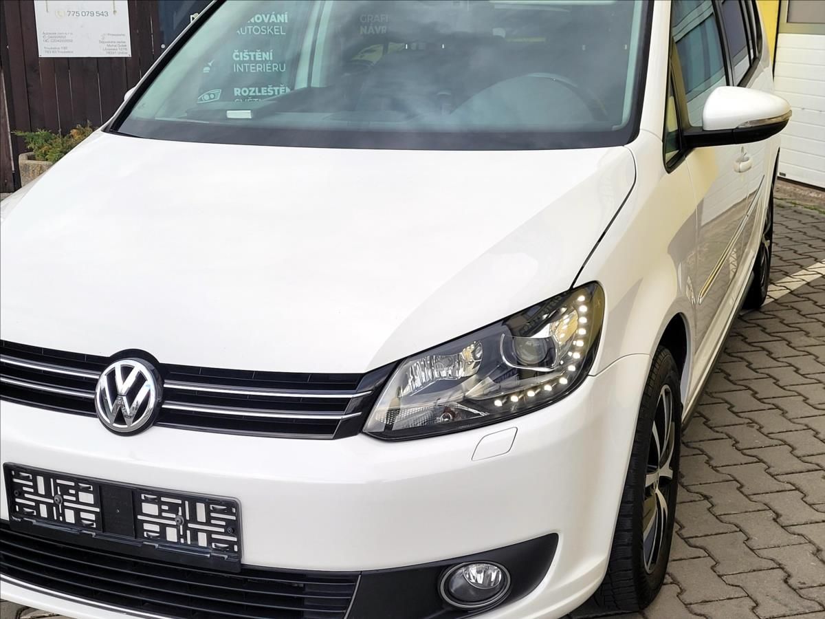 Volkswagen Touran, 1,4 DSG Highline, nové ROZVODY - fotka 3