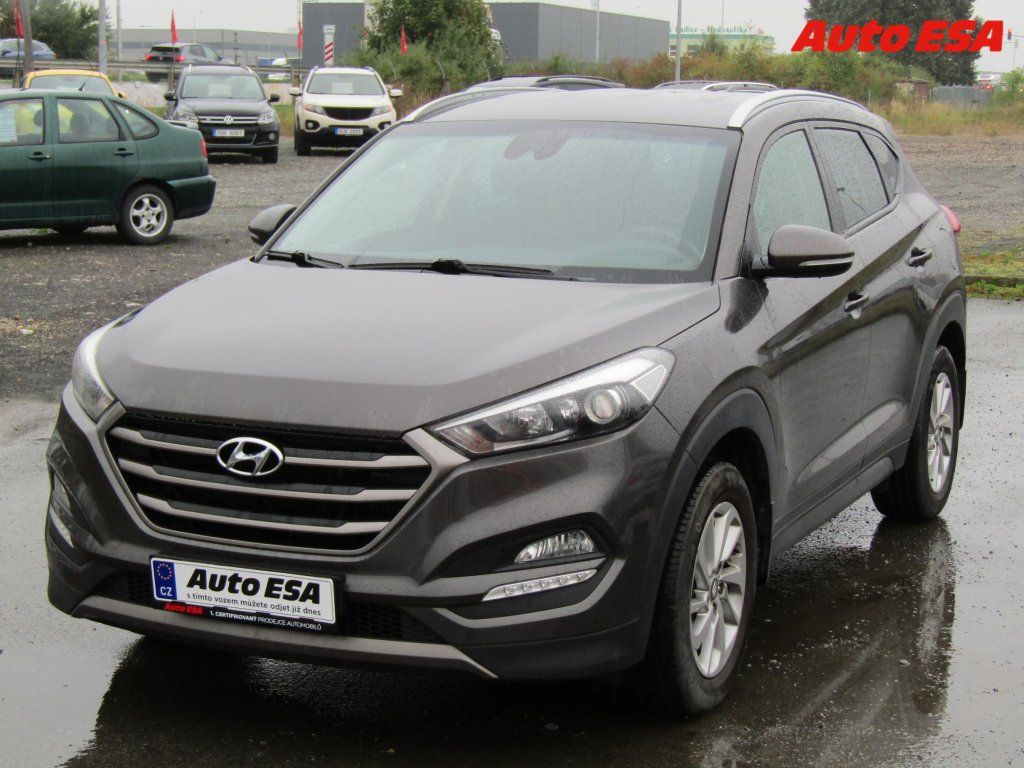 Hyundai Tucson, 1.7 CRDi - fotka 3