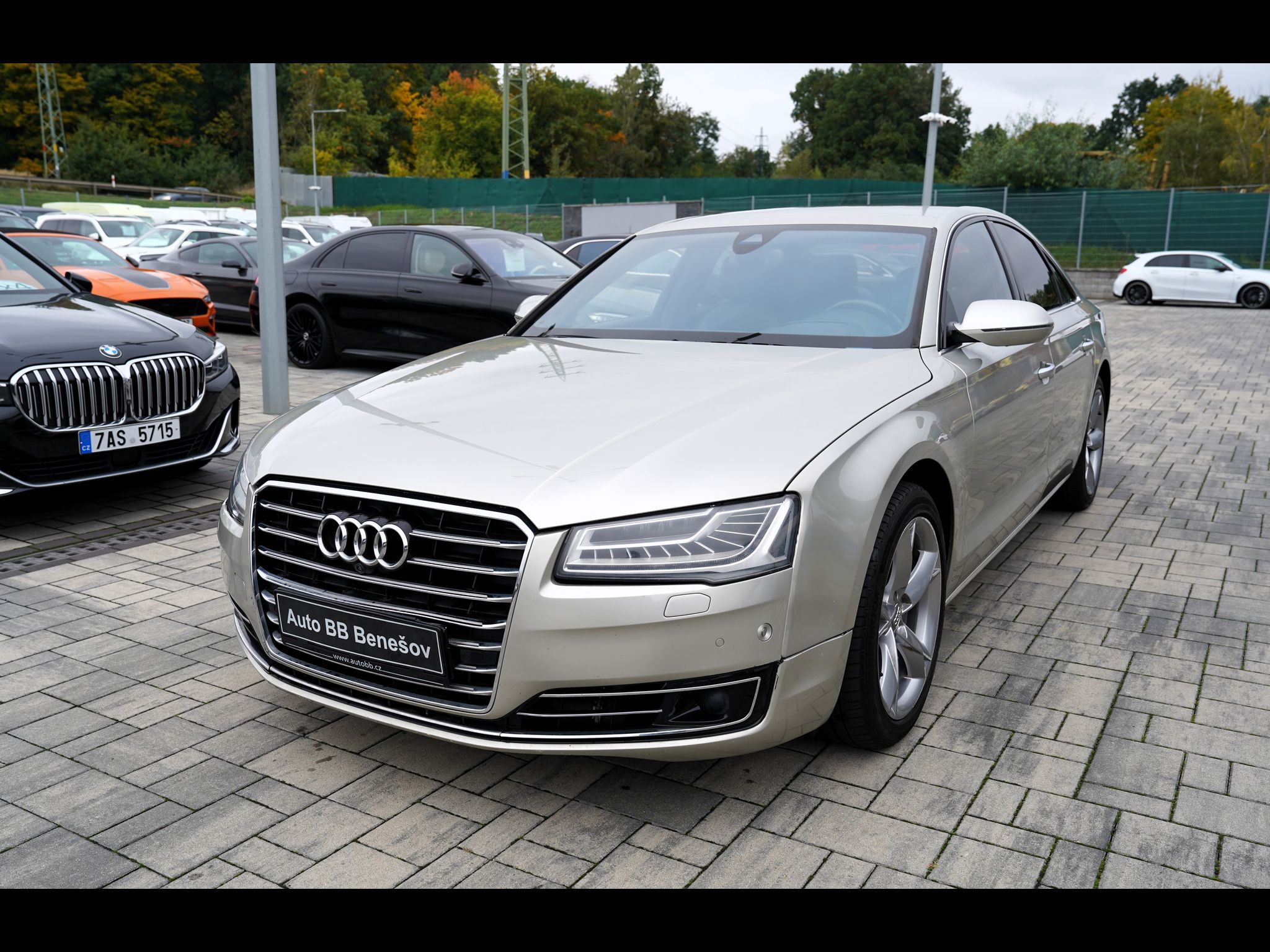 Audi A8, 3.0 TDI Quattro/Tiptr./Led/20" - fotka 2