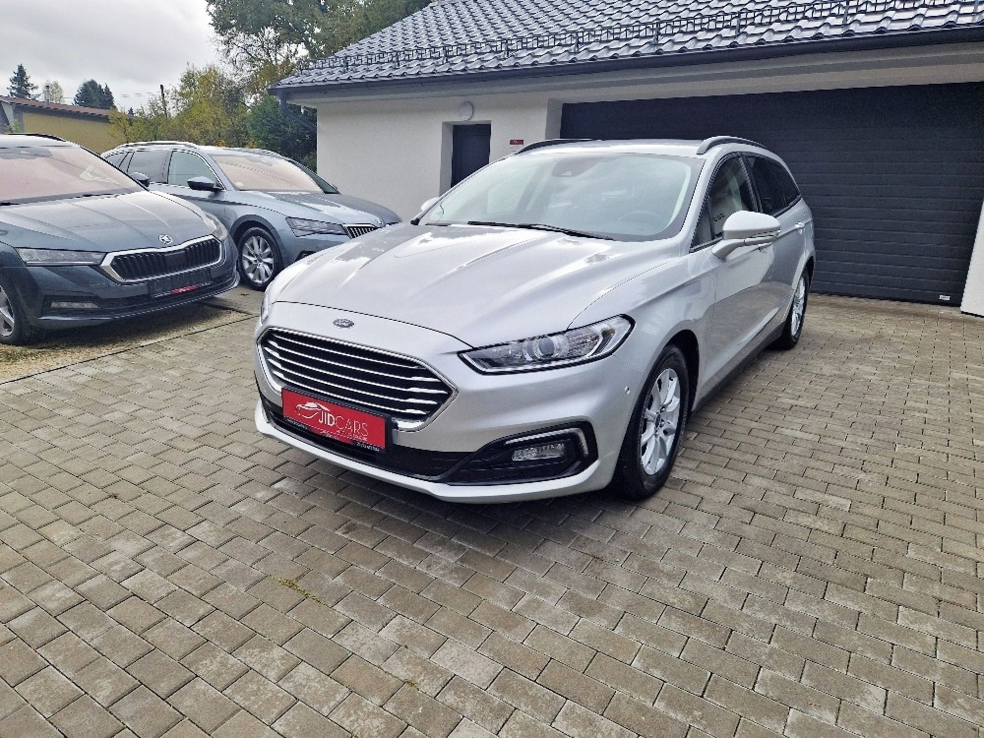 Ford Mondeo, 2.0 TDCi (110 kW), tažné - fotka 2
