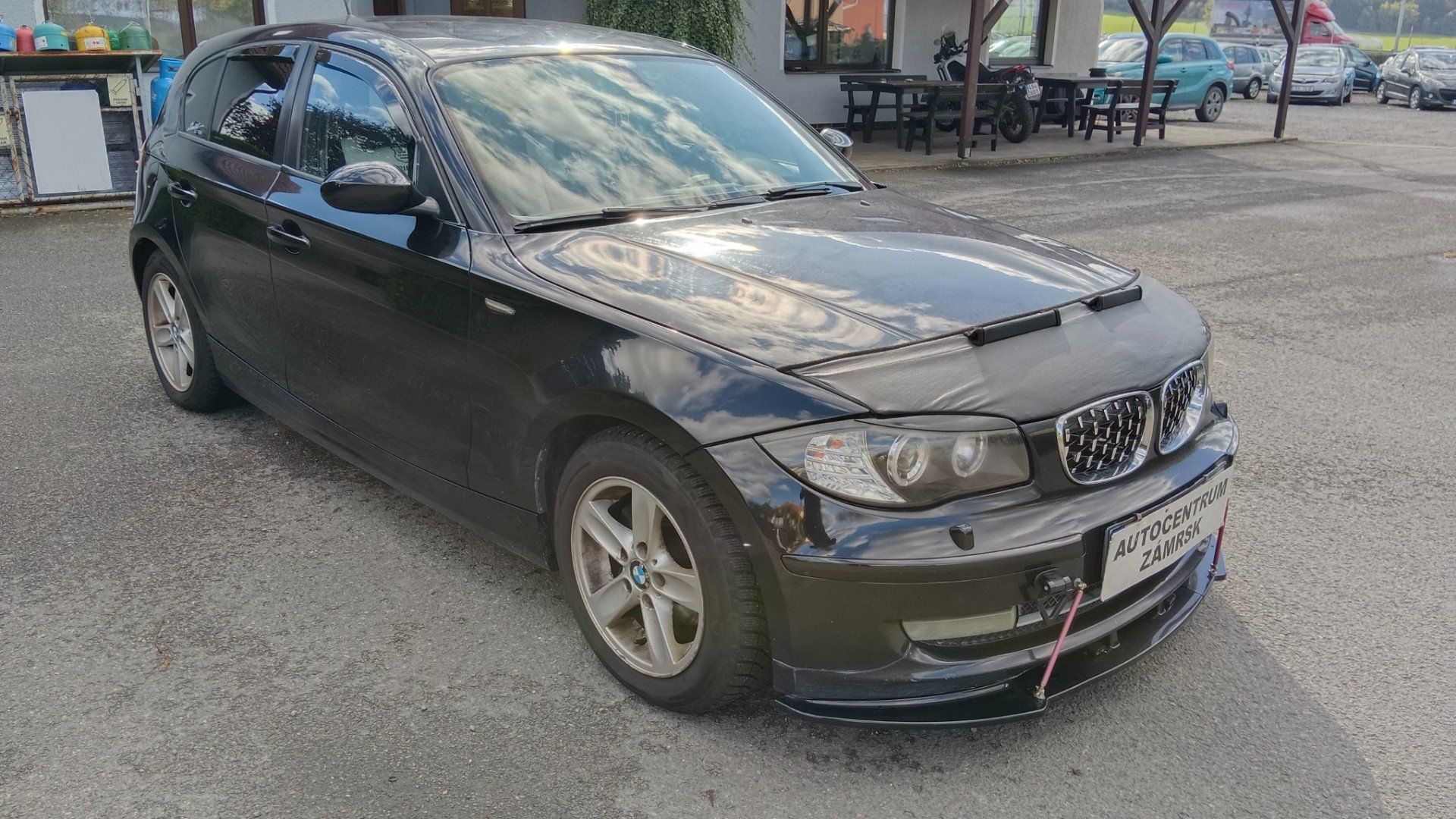 BMW Řada 1, 2.0I - fotka 4