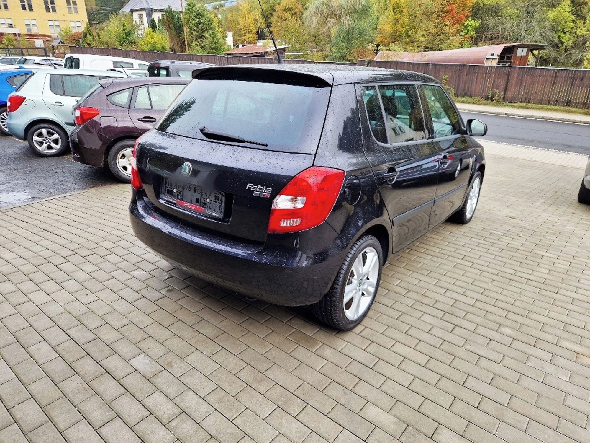 Škoda Fabia, 1.2 TSi (77 kW), 142 tis. km - fotka 4
