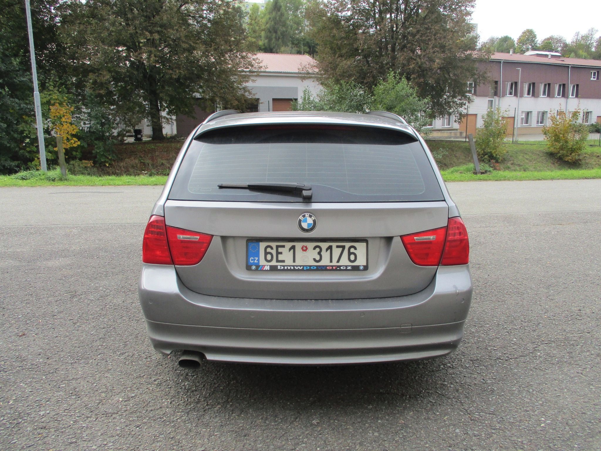BMW Řada 3, 318 D - fotka 4