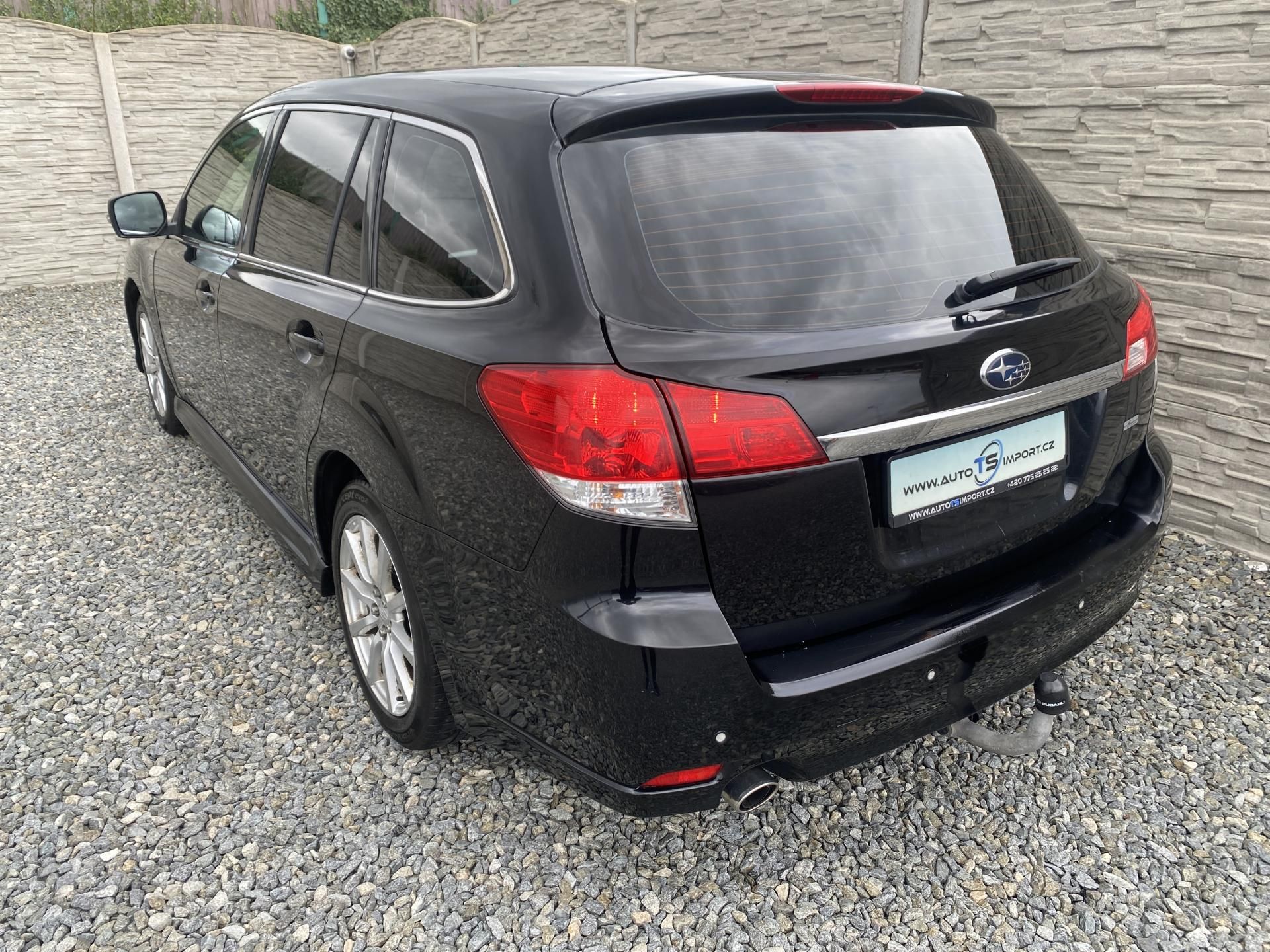 Subaru Legacy, 2.5i 165PS 4x4 AWD COMBI CENA! - fotka 3