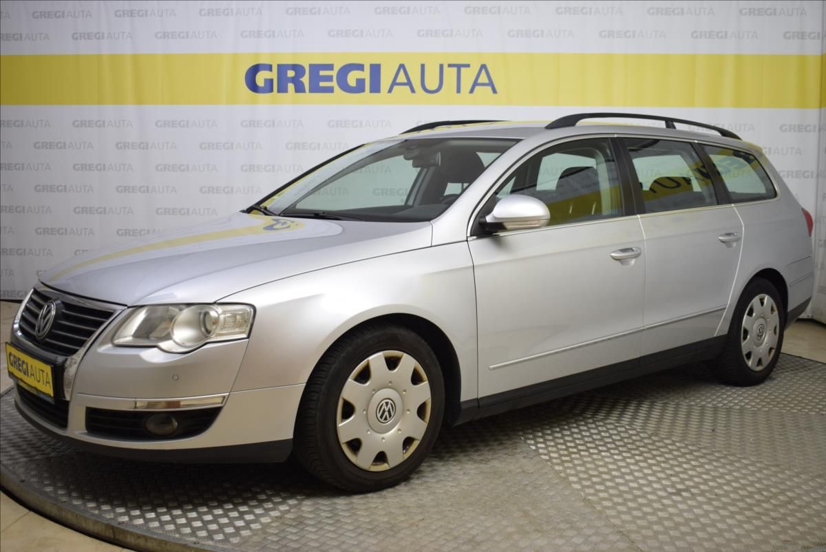 Volkswagen Passat, 2,0 TDi BEZ KOROZE,SUPER STAV - fotka 3