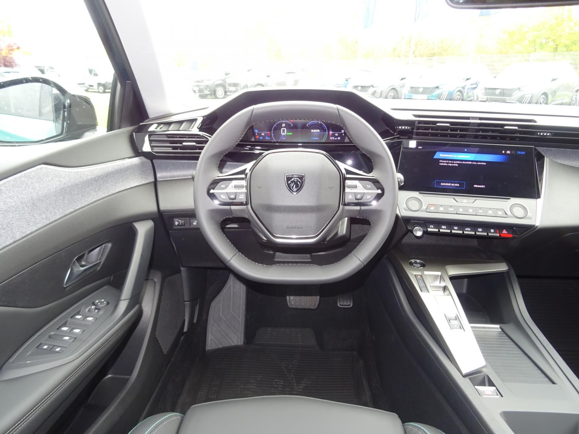 Peugeot 308, SW ALLURE Plugin HYB 180k EAT8 - fotka 3