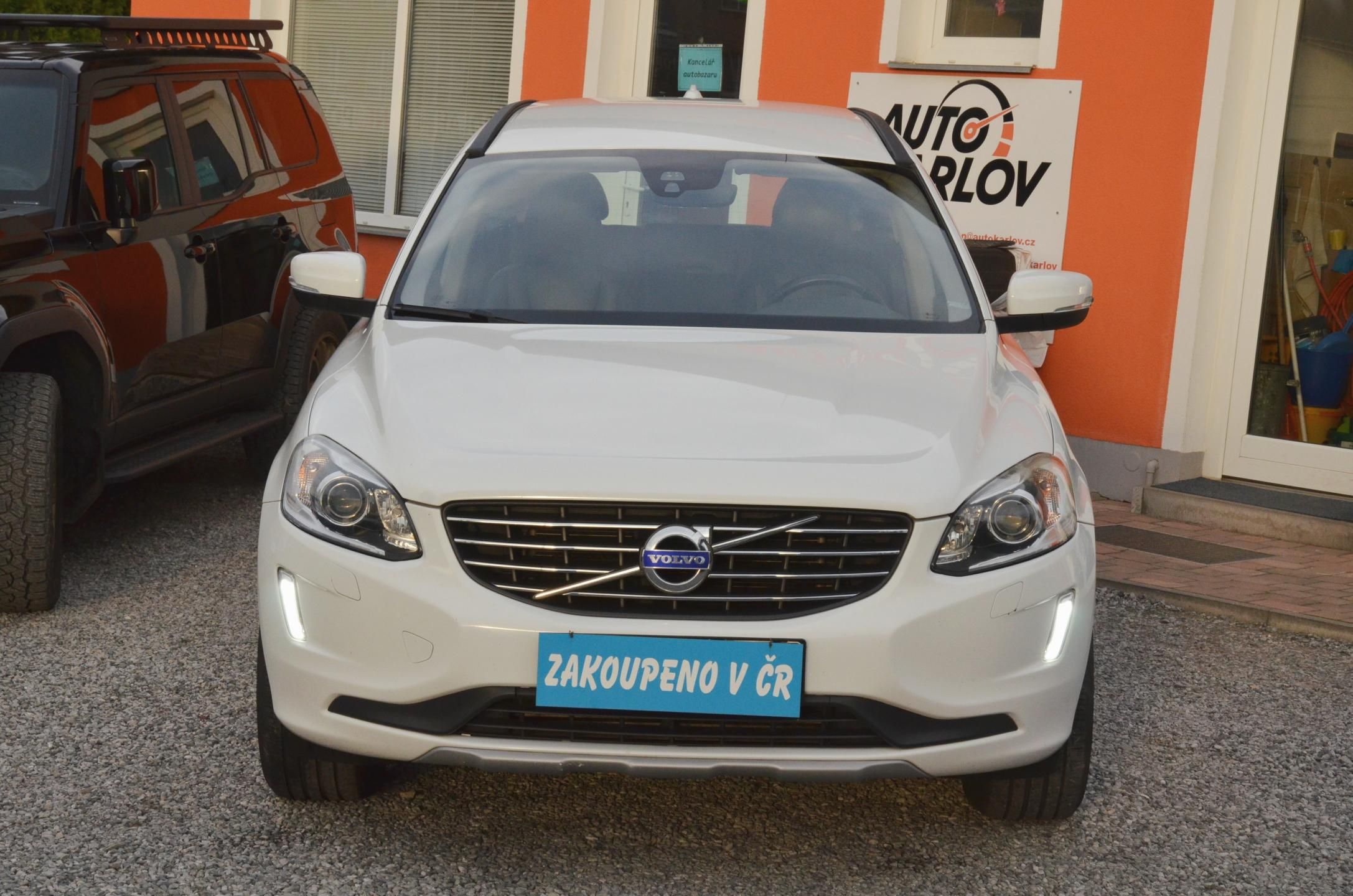 Volvo XC60, 2.4 D4 140kW AWD / ČR / TAŽNÉ - fotka 2