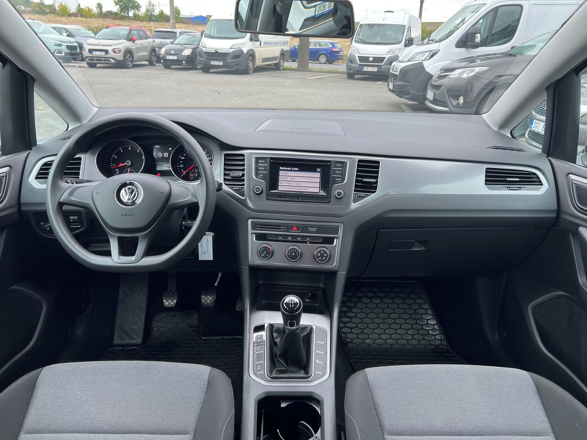 Volkswagen Golf Sportsvan, 1.2 63kW SERVIS ZÁRUKA - fotka 3
