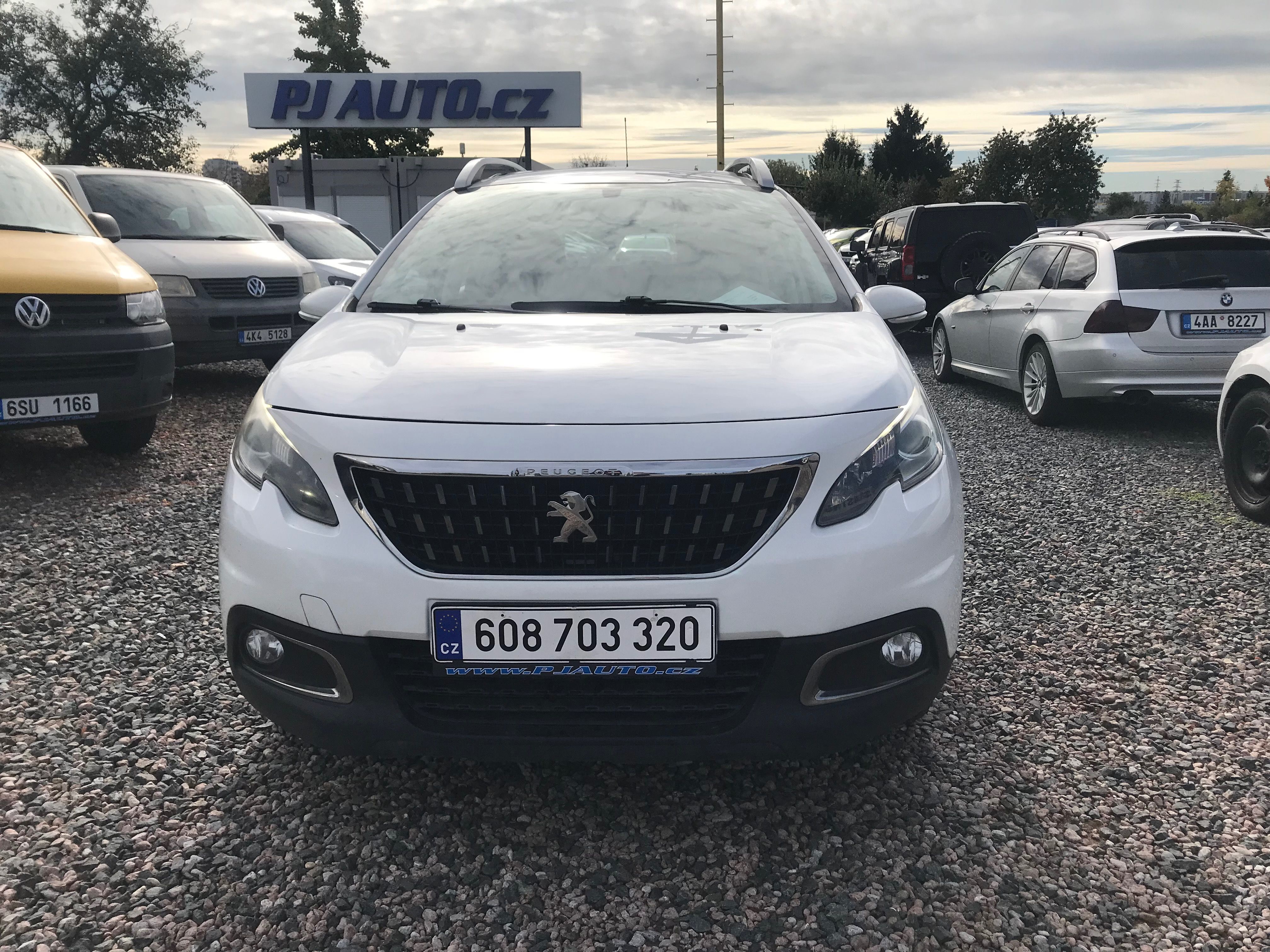 Peugeot 2008, 1.6 HDI 73 KW 1.MAJ.ČR.DPH... - fotka 2