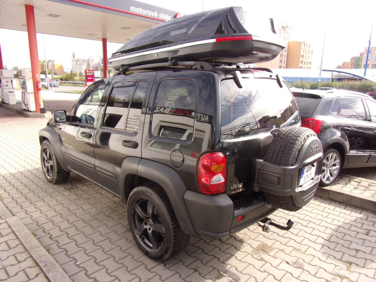 Jeep Cherokee, 2,5 CRD 4x4 Limited Edition - fotka 5