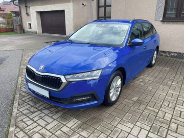combi 2,0 TDi 85 kW,Ambition