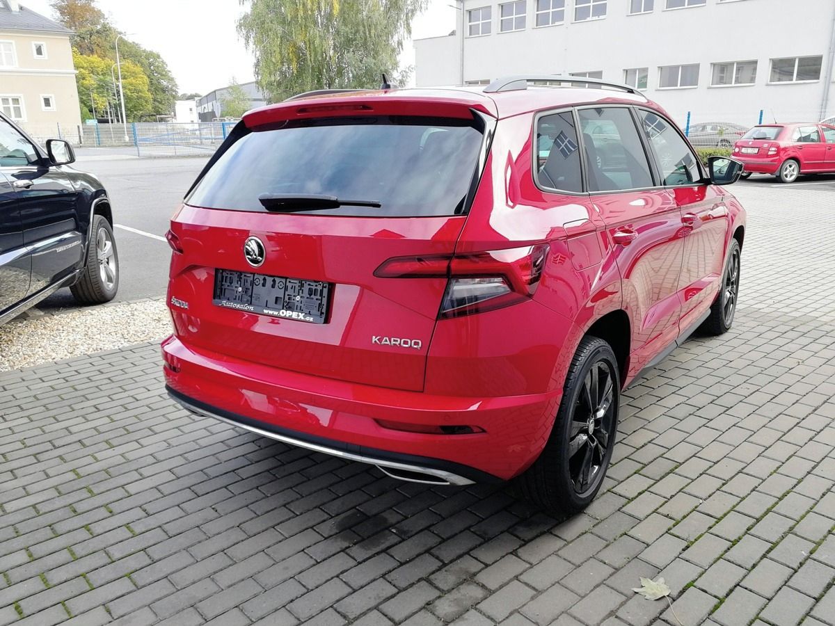 Škoda Karoq, 1.5TSi DSG Sportline Virtual - fotka 6