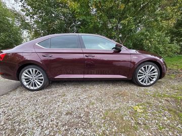 Škoda Superb L&K 200KW