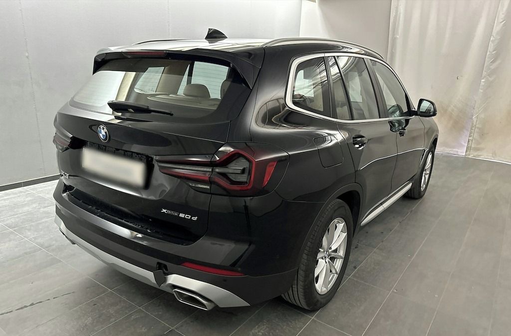 BMW X3, 2.0d xDrive Premium int,MY2022 - fotka 4