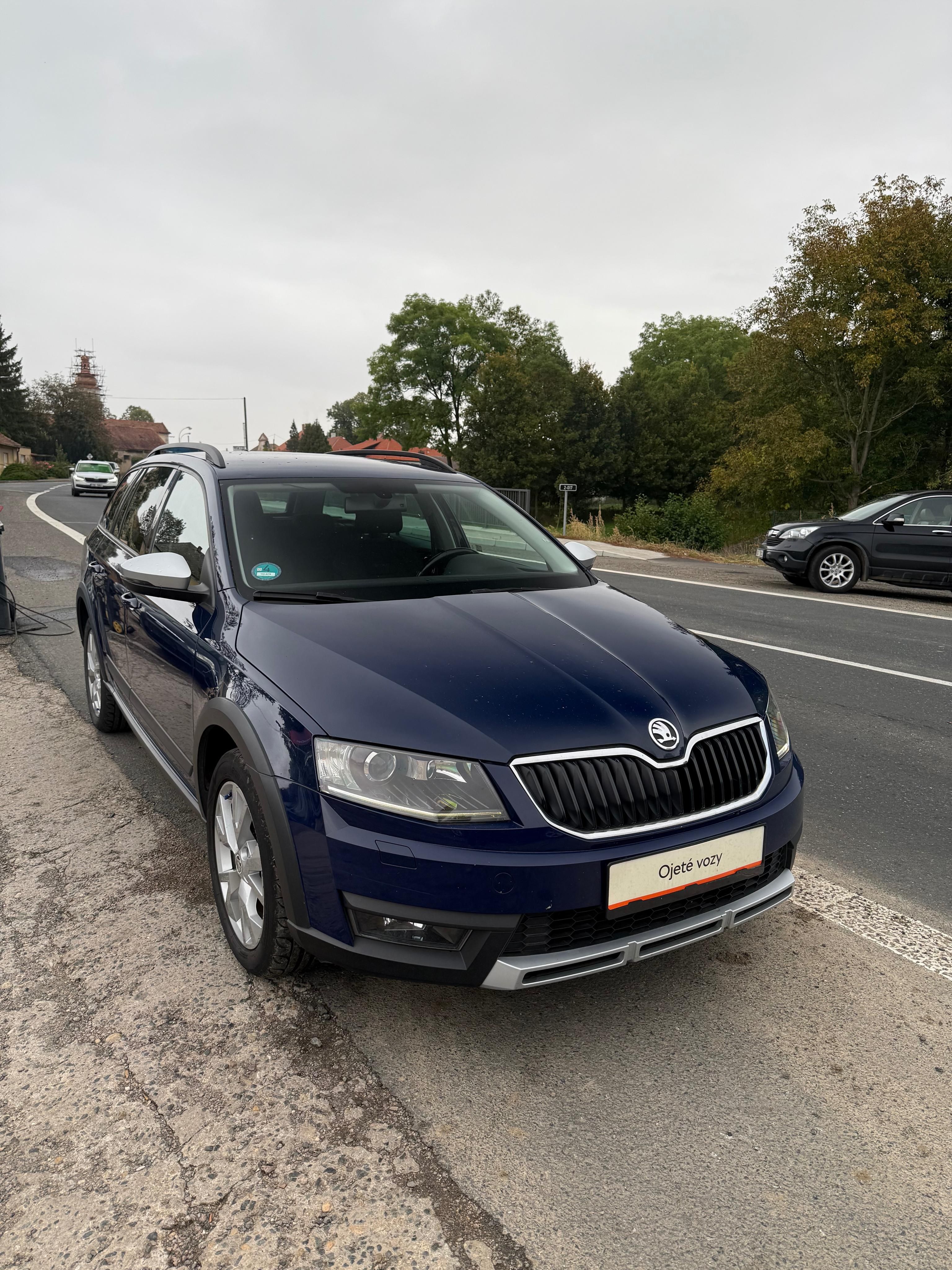 Škoda Octavia, Scout 2.0TDi 135kw ČR DSG Navi - fotka 5