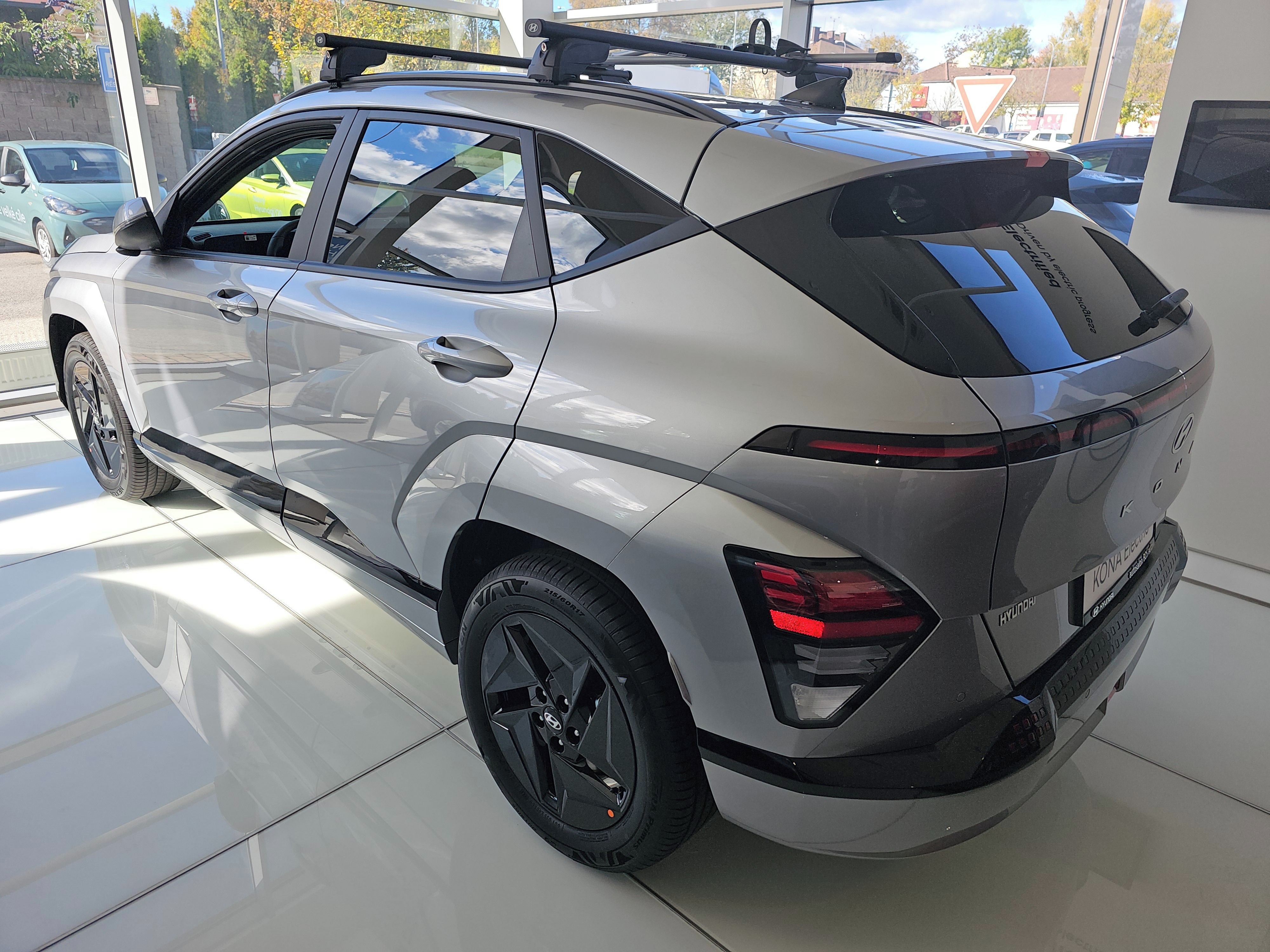 Hyundai Kona, EV POWER Czech Ed.,DARK - fotka 3