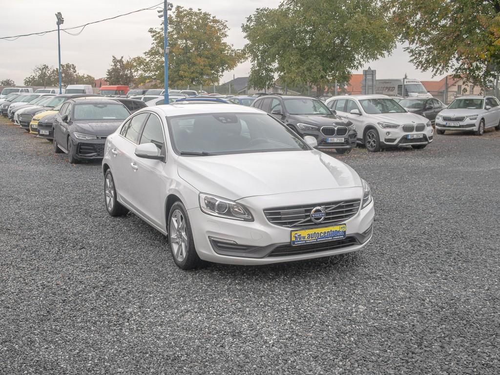 Volvo S60, ČR 2.4D5 169KW POLESTAR! - fotka 4
