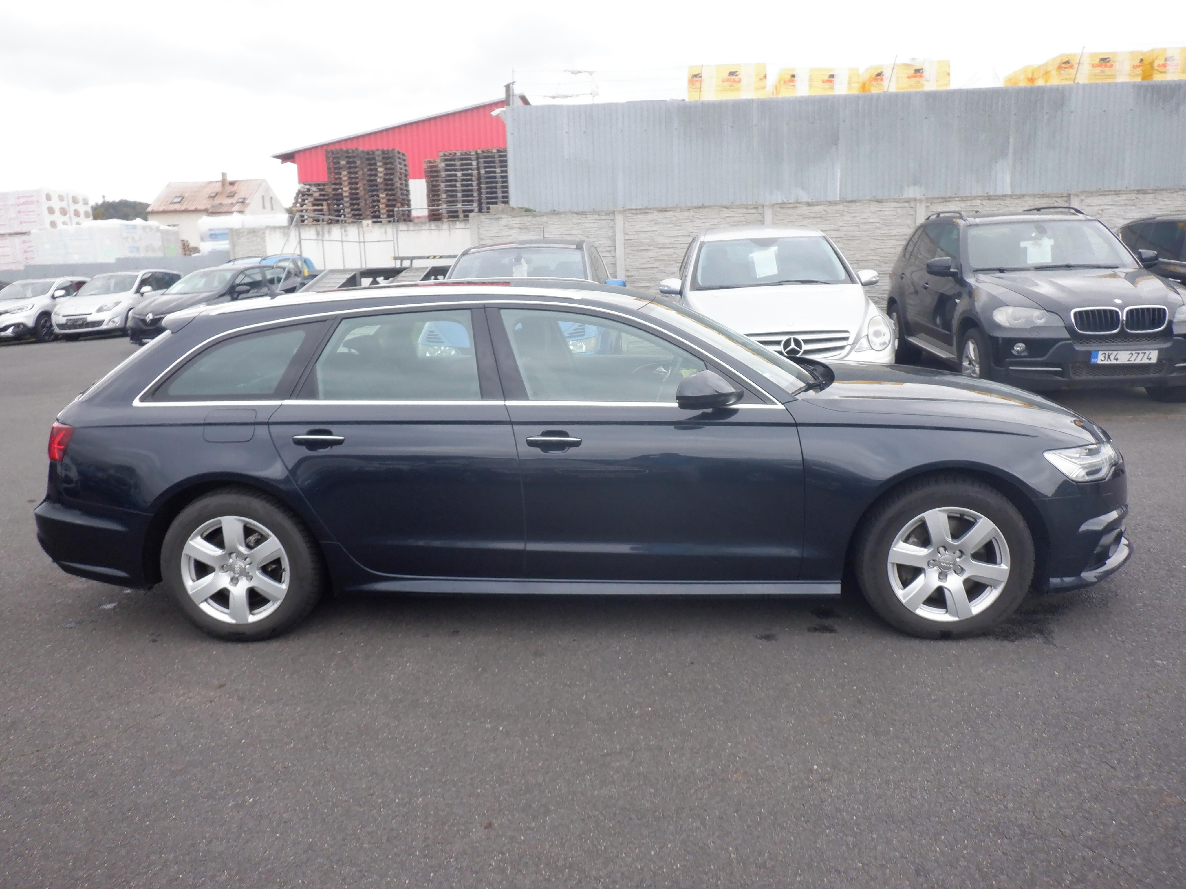 Audi A6 Avant, 3.0 TDI 160kW Quattro - fotka 4