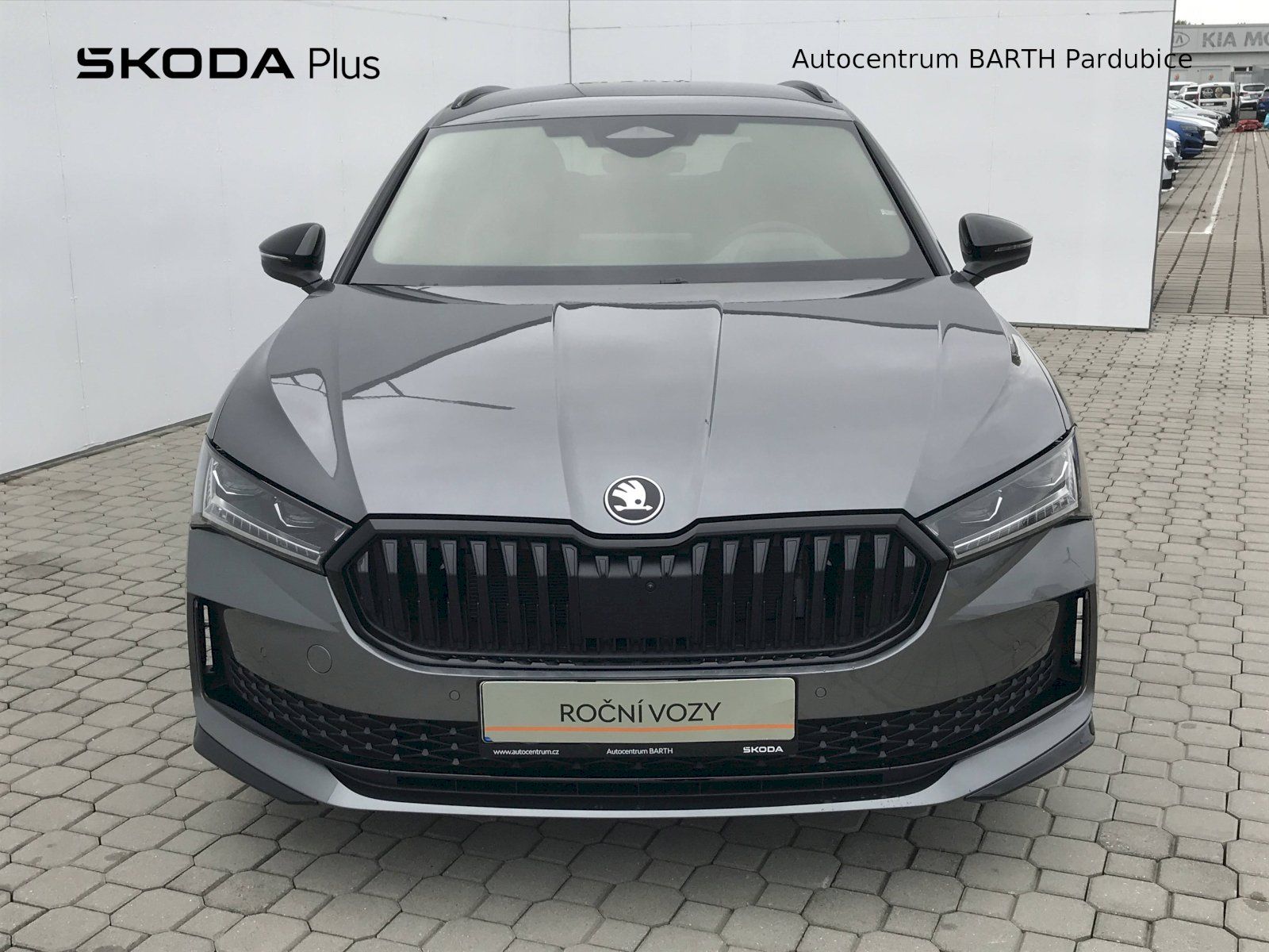 Škoda Superb, Sportline 2,0TDI 110 kW 7 DSG - fotka 4