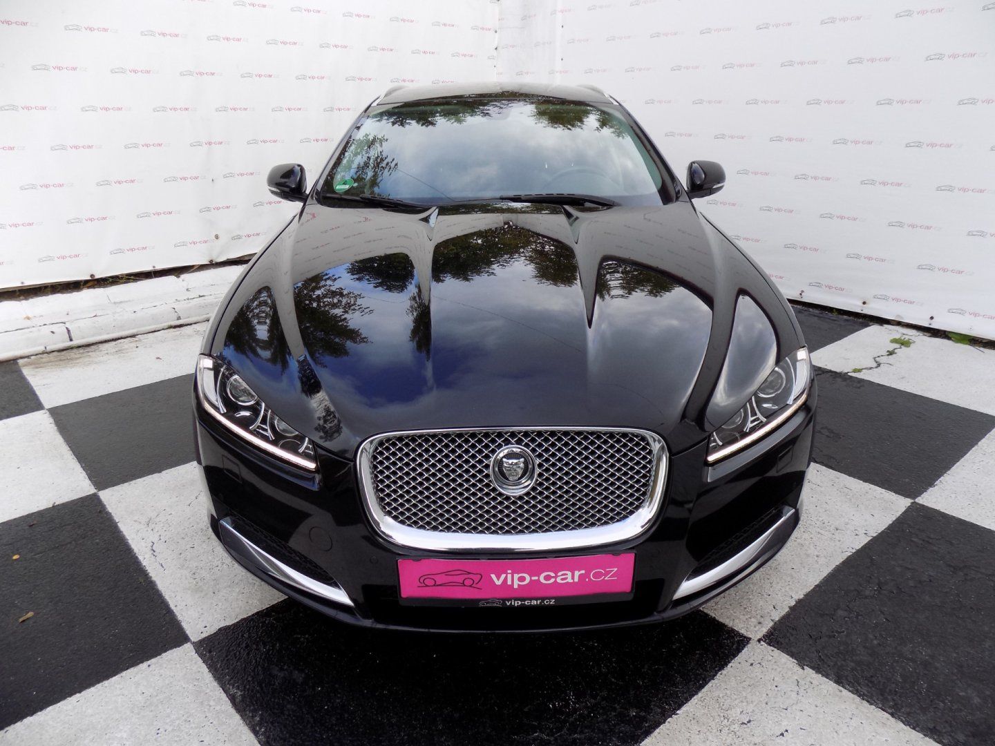 Jaguar XF, 2.2d/Bi-xenon/AT/NAVI/ - fotka 4