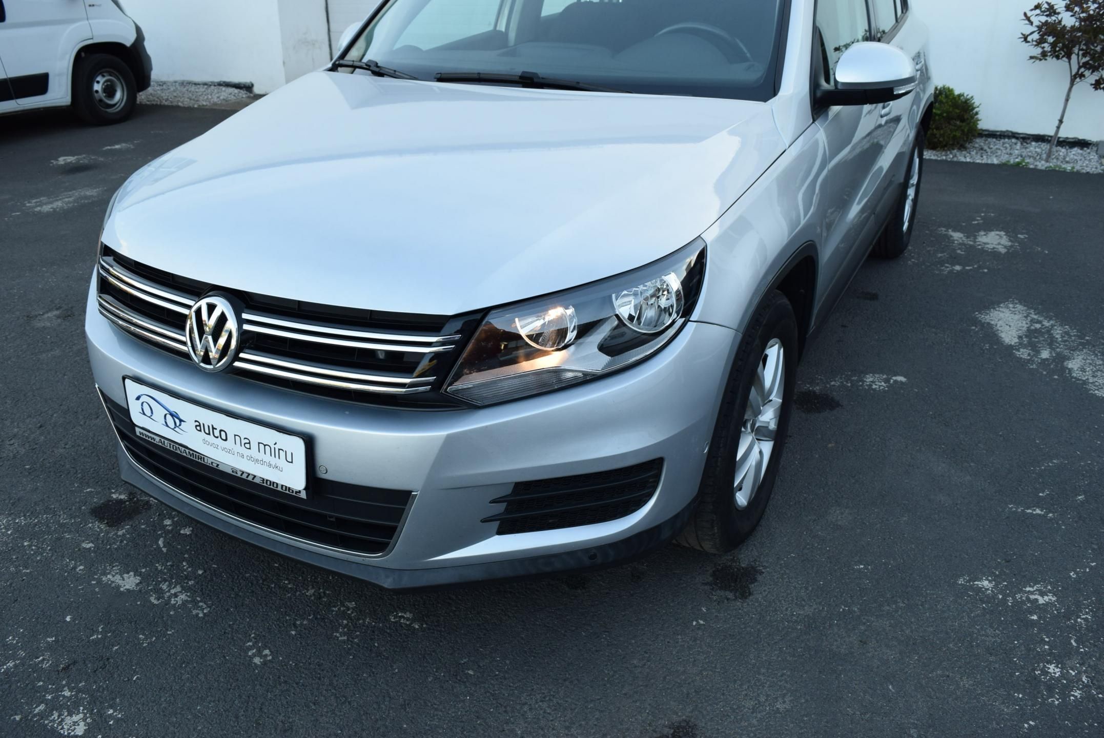 Volkswagen Tiguan, 1.4TSI 92kw TRENDLINE BMT PANO - fotka 2