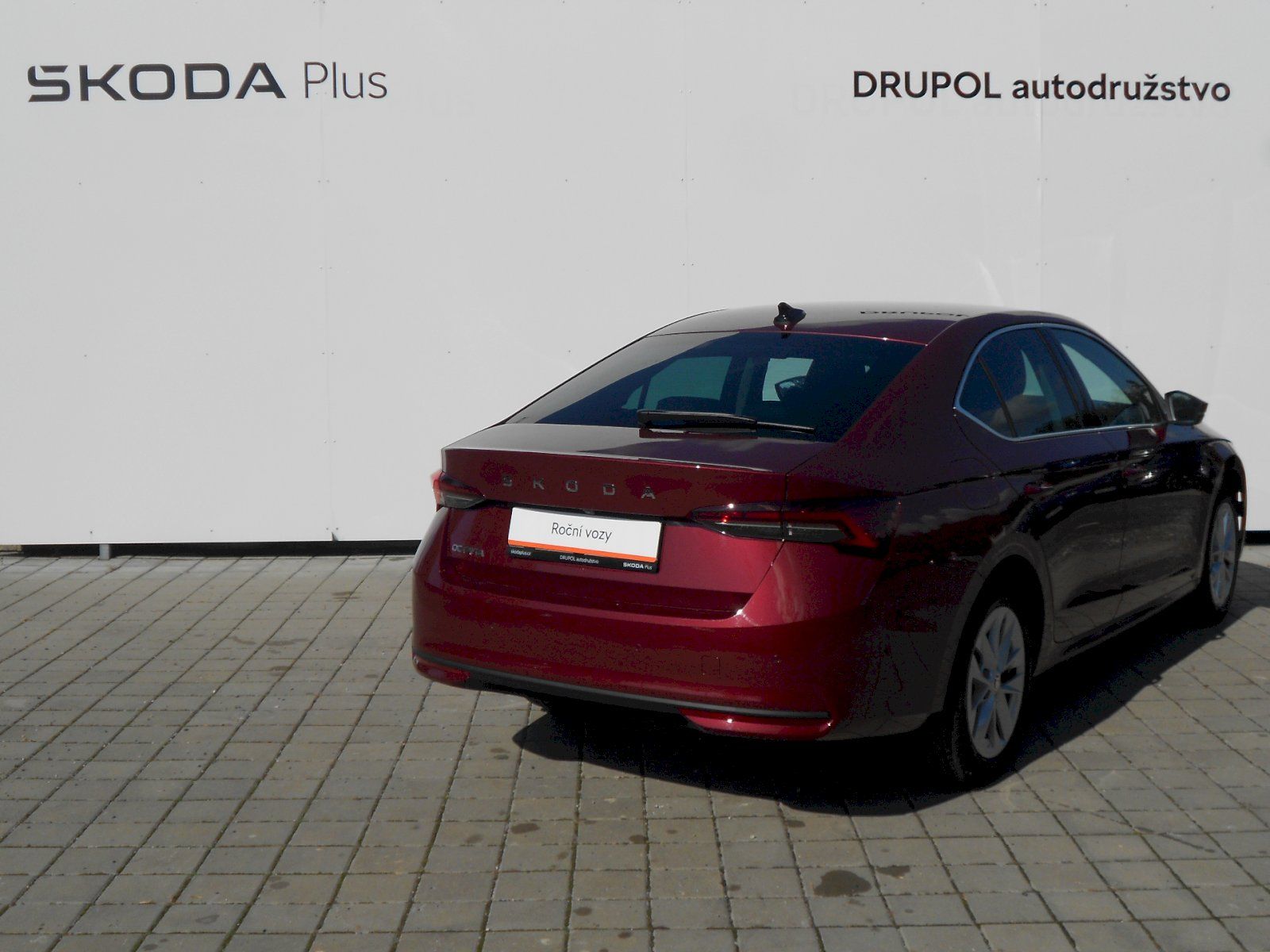 Škoda Octavia, IV 1.5 TSI - 110 kW, Top Selec - fotka 2