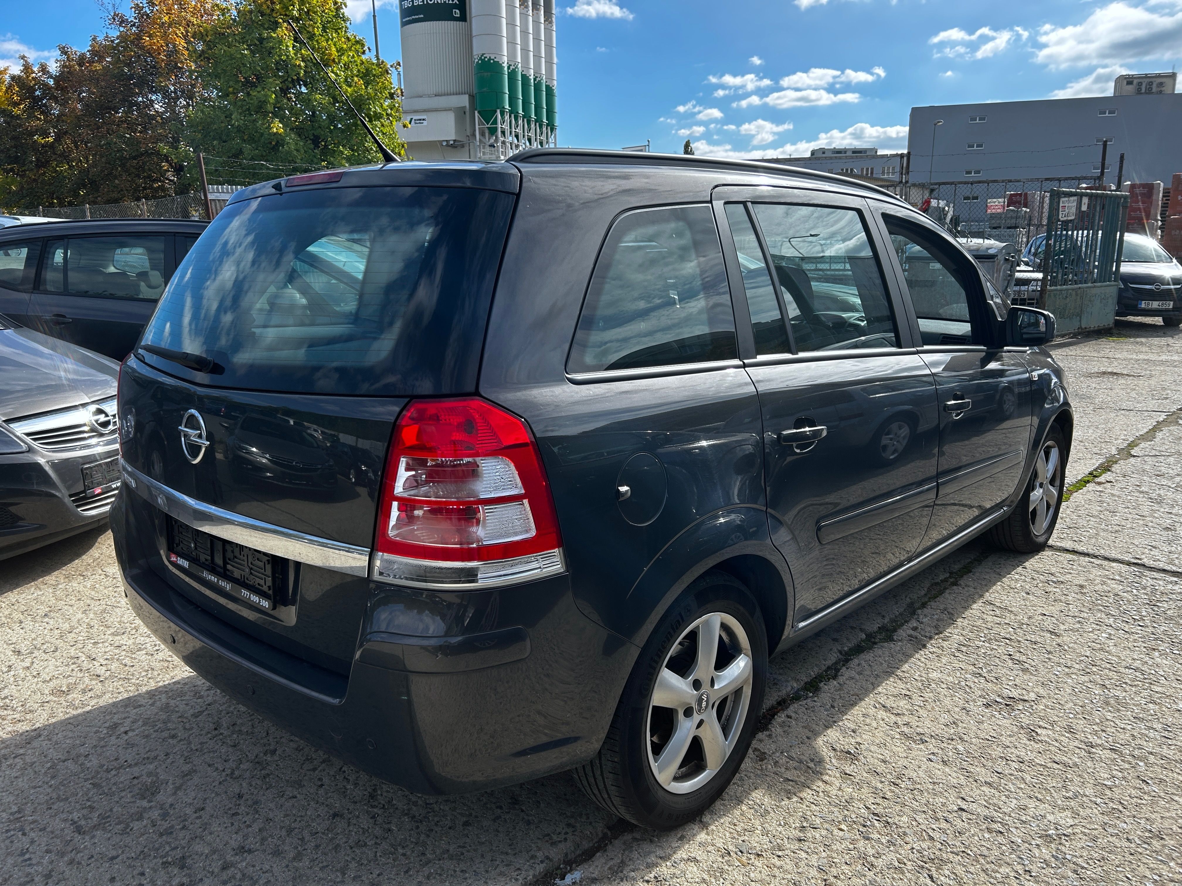 Opel Zafira, B 1,8 103 kW, 7 míst - fotka 4