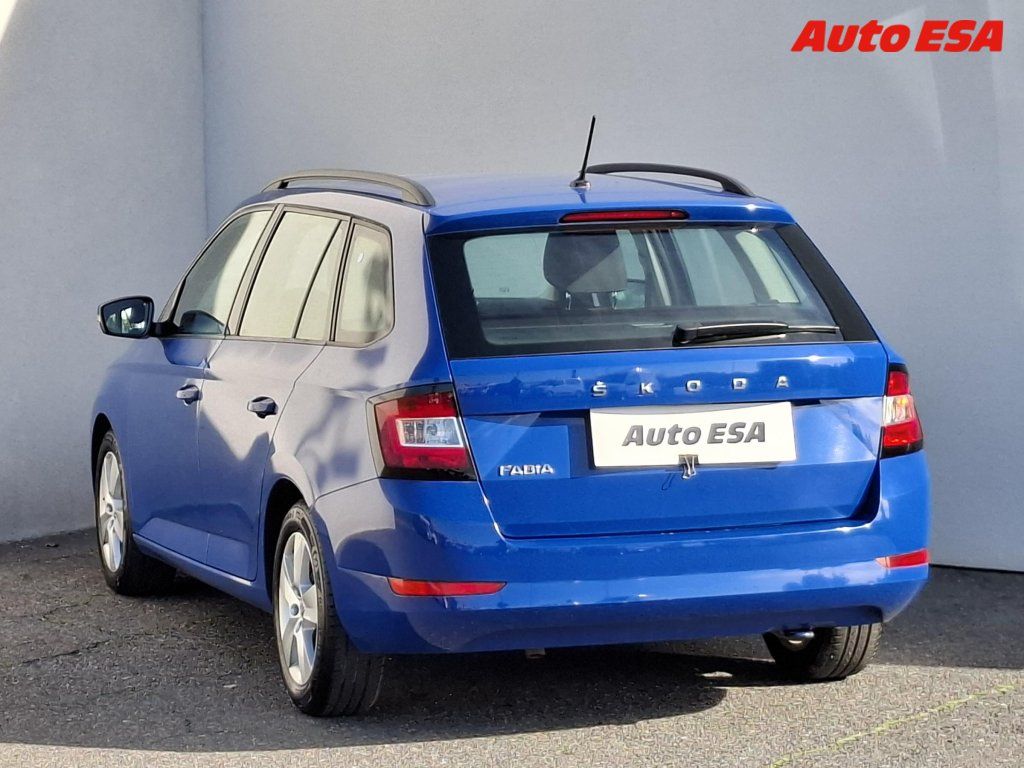 Škoda Fabia, 1.0 TSi,Ambition,AC,+pneu - fotka 6