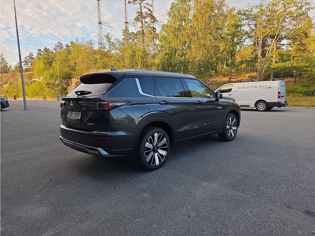 Mitsubishi Outlander, 2.4 PHEV Instyle+ | 8 let záru - fotka 4