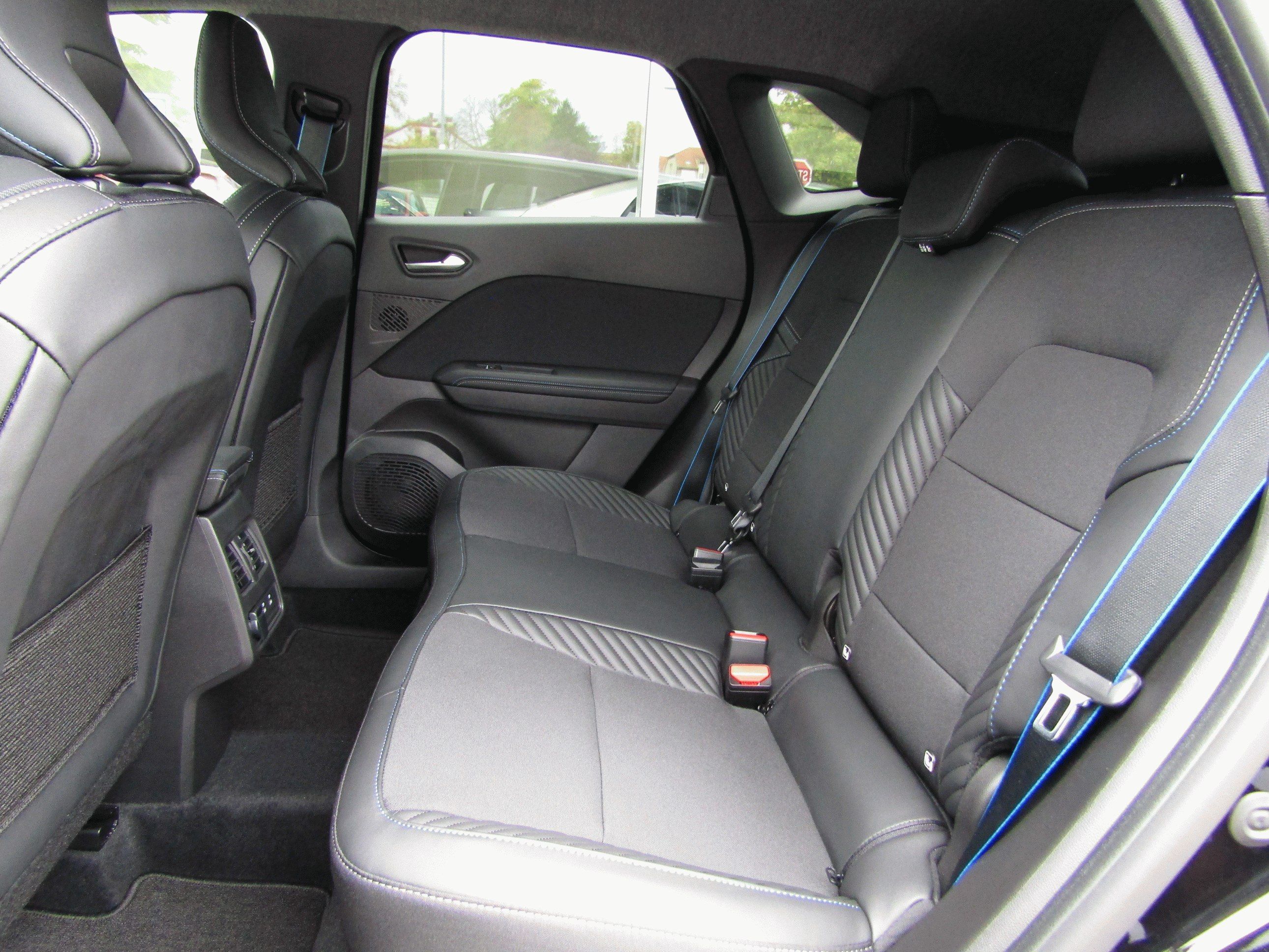 Renault Symbioz, esprit Alpine mild hybrid 140 - fotka 6