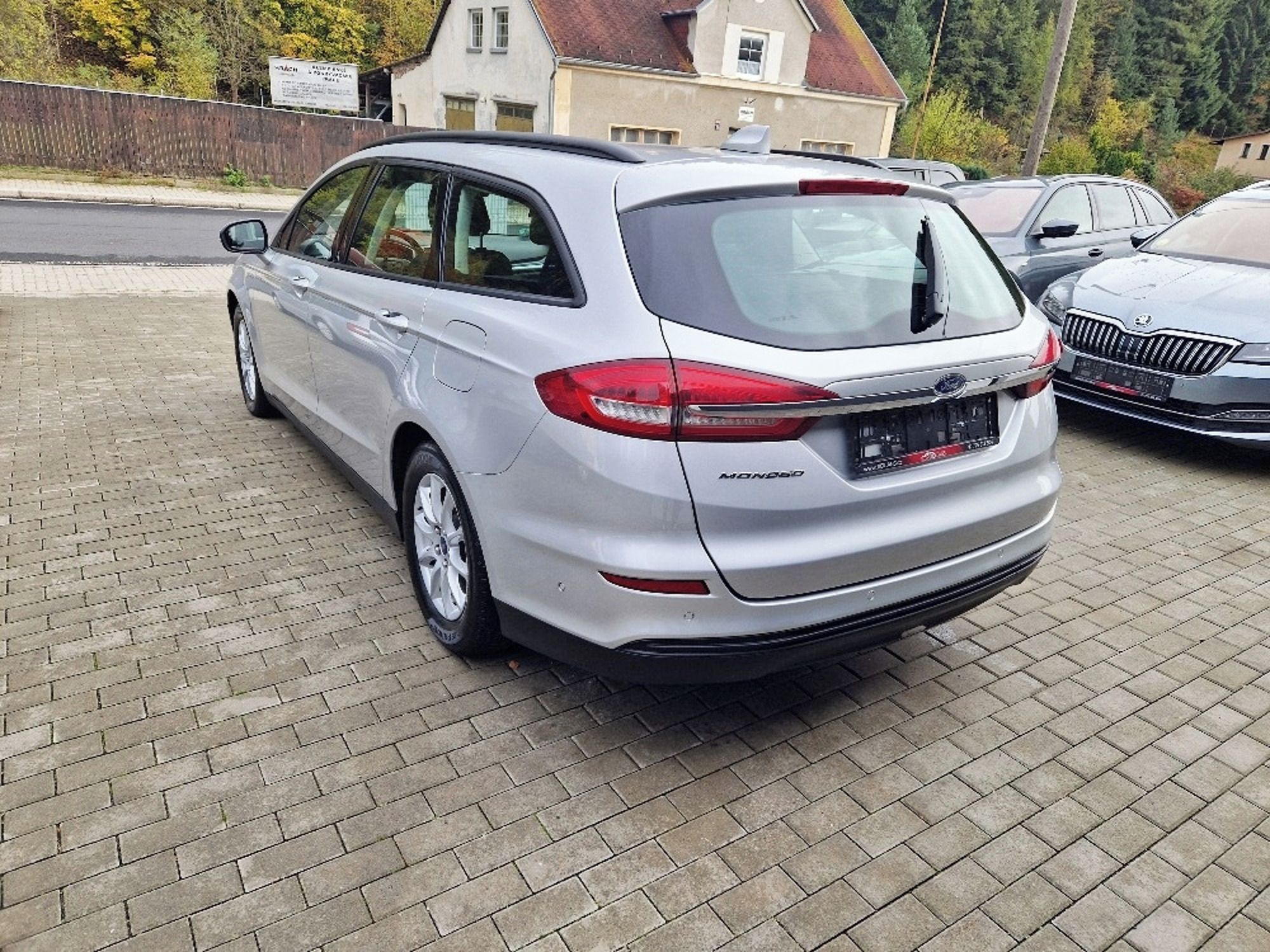 Ford Mondeo, 2.0 TDCi (110 kW), tažné - fotka 3