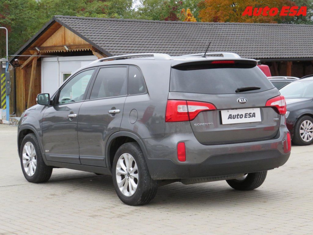 Kia Sorento, 2.2CRDi,2.maj,ČR,AT - fotka 6